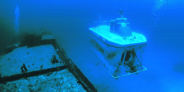 Exclusive submarine mauritius (7)